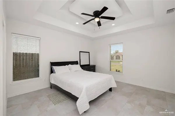 5424 San Diego DR, Edinburg, TX 78542