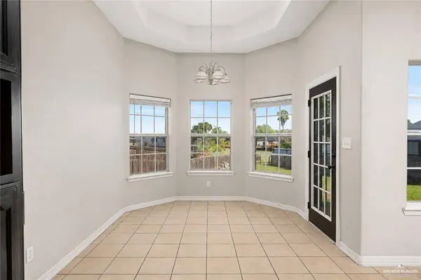1203 Harbor LN, La Joya, TX 78560