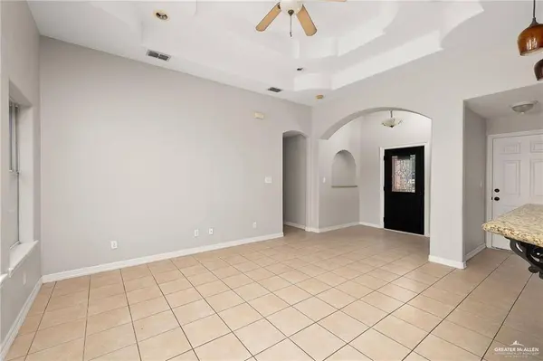 1203 Harbor LN, La Joya, TX 78560