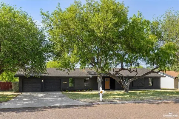 1319 Cedar ST