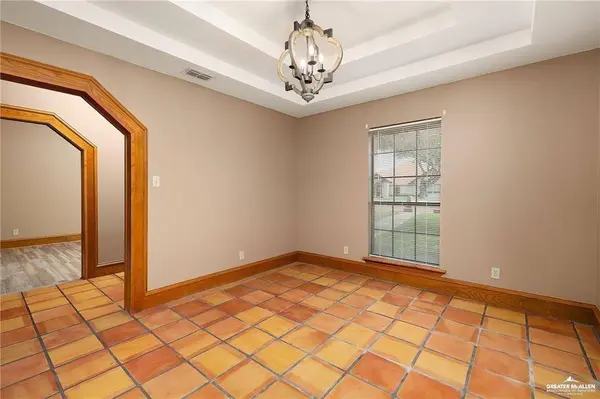 1606 Terrace DR, Mission, TX 78572