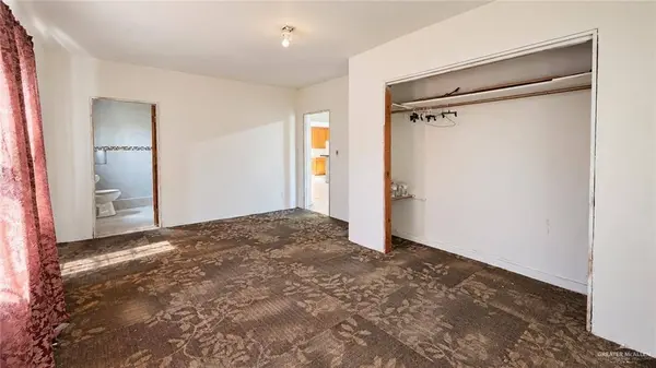 4513 Mile 4 1/2 West RD, Weslaco, TX 78596