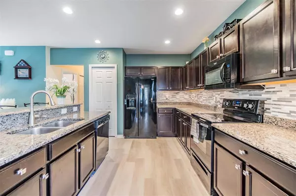 7414 INDIGO OASIS CT, Gibsonton, FL 33534