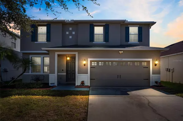 11149 GOLDEN SILENCE DR, Riverview, FL 33579