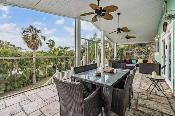 815 NW 2ND AVE, Ruskin, FL 33570