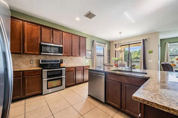 11639 TANGLE STONE DR, Gibsonton, FL 33534