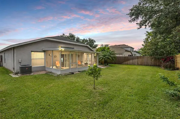 13221 EVENING SUNSET LN, Riverview, FL 33579