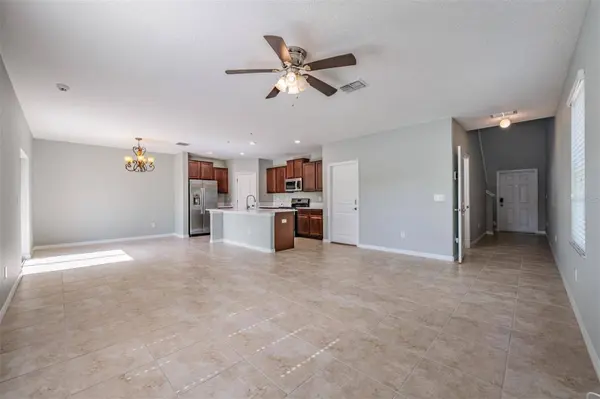 253 CASCADE BEND DR, Ruskin, FL 33570