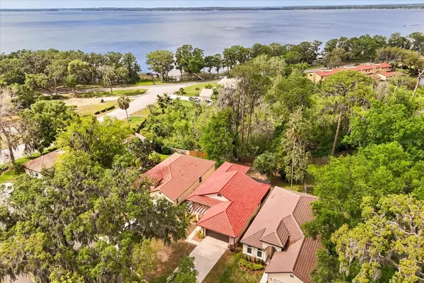 7 FOREST LN, Eustis, FL 32726