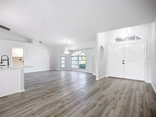 142 BROADMOOR LN, Rotonda West, FL 33947