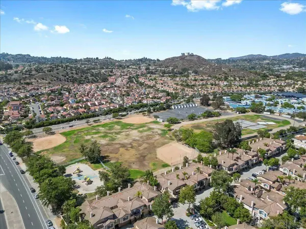 11424 Via Rancho San Diego #96, El Cajon, CA 92019