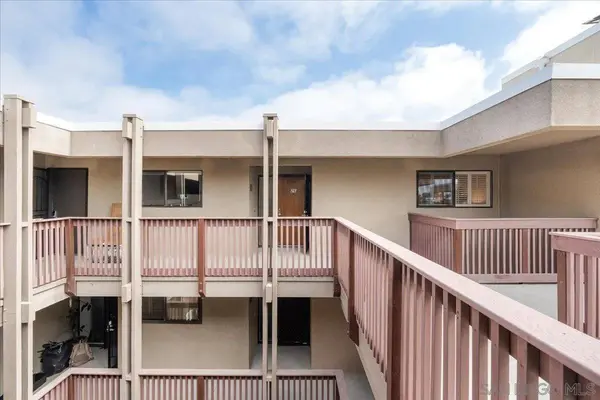 881 Thomas #26, San Diego, CA 92109