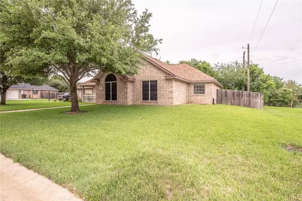 111 April ST, Caldwell, TX 77836