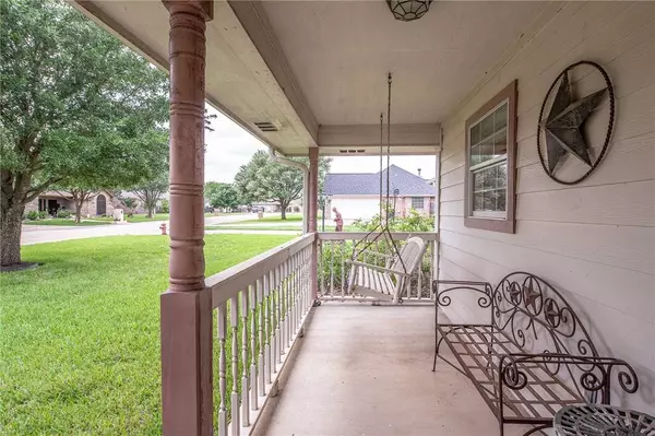 111 April ST, Caldwell, TX 77836