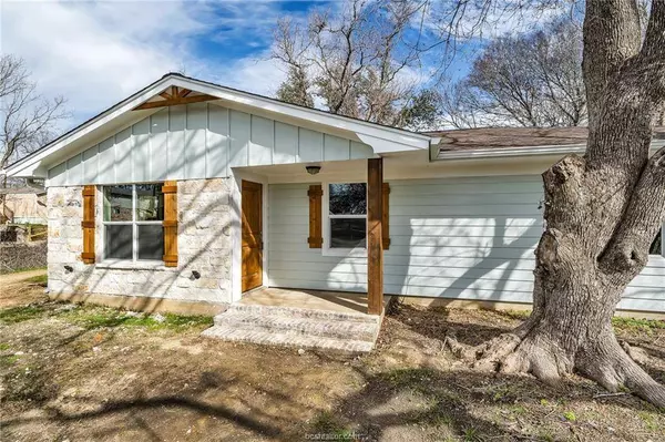 508 N Oneal ST, Caldwell, TX 77836