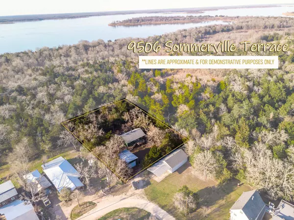9506 Sommerville TER, Burton, TX 77835