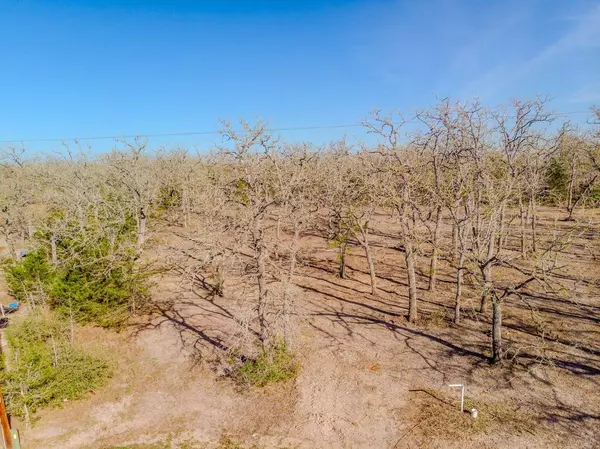 Lot 212 Forest Oak RD, Somerville, TX 77879