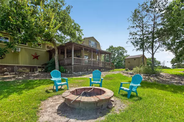 702 Birch Hollow DR, Somerville, TX 77879