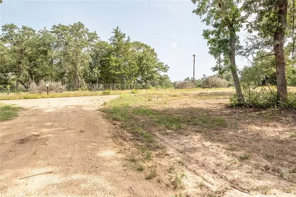 11790 Silver Springs RD, Rockdale, TX 76567