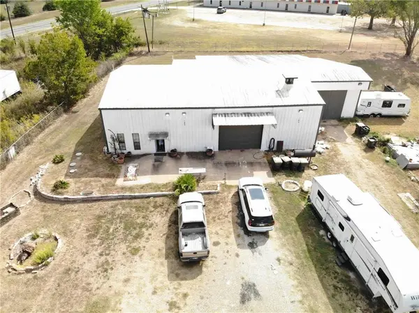 185 County Road 107, Caldwell, TX 77836