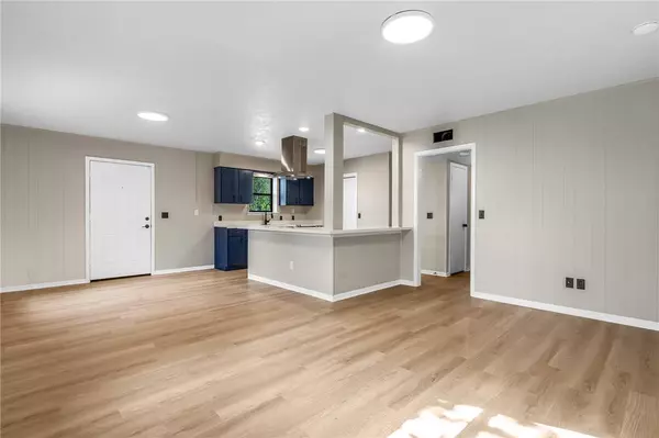 104 N Oneal ST, Caldwell, TX 77836