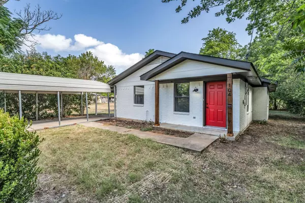 104 N Oneal ST, Caldwell, TX 77836