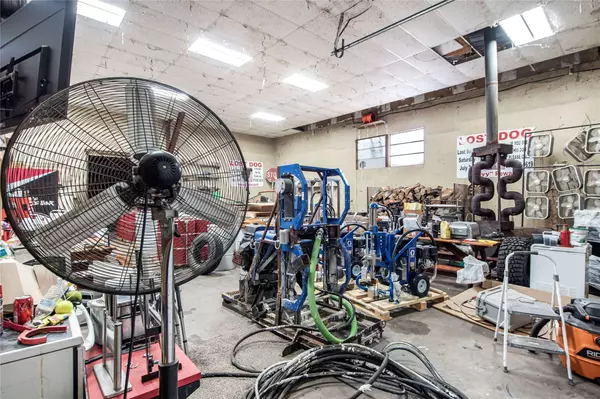 185 County Road 107, Caldwell, TX 77836