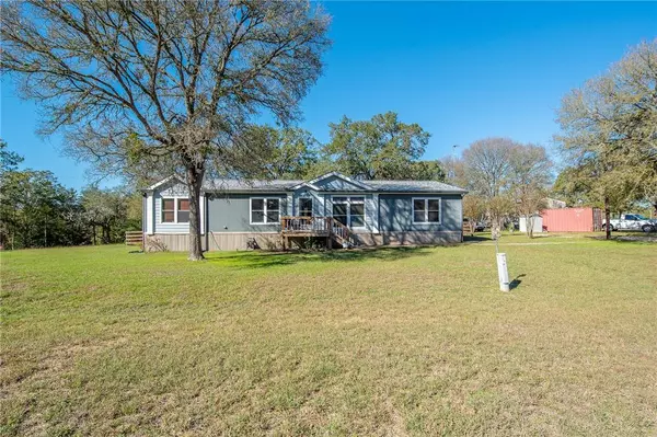 2200 Lake Ridge, Caldwell, TX 77836