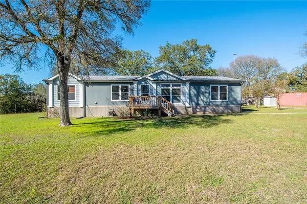 2200 Lake Ridge, Caldwell, TX 77836