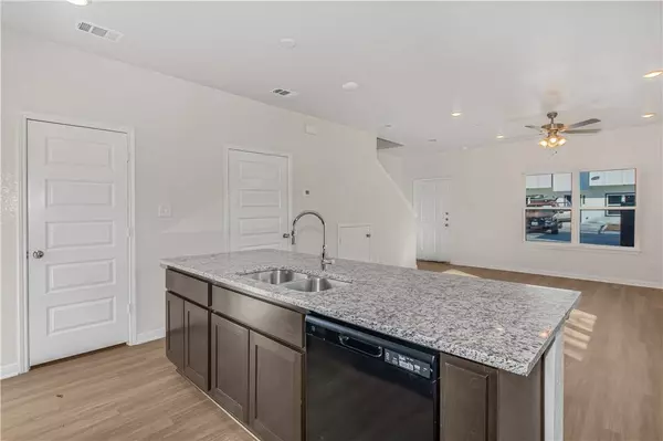 601 W 24th ST #123, Bryan, TX 77803