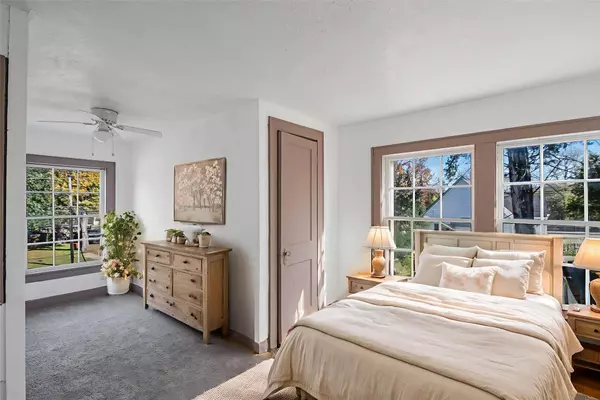 1207 E 27th ST, Bryan, TX 77803