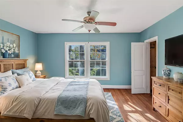 1207 E 27th ST, Bryan, TX 77803