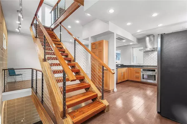 213 N Houston AVE, Bryan, TX 77803