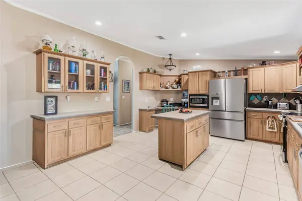 2200 Lake Ridge, Caldwell, TX 77836