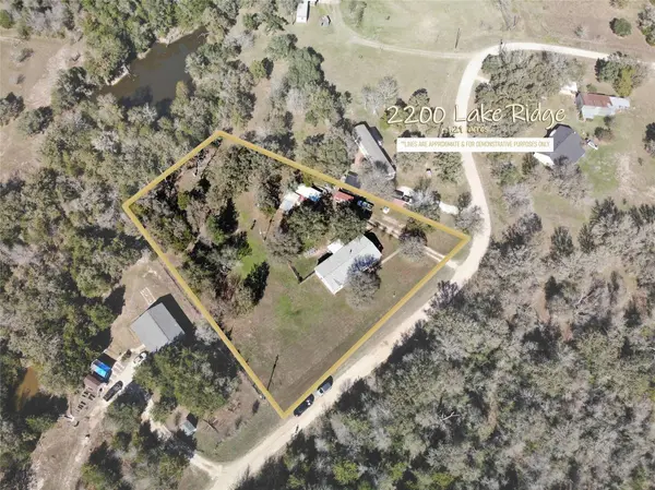 2200 Lake Ridge, Caldwell, TX 77836