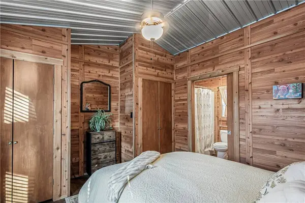 515 Lakeview LN, Somerville, TX 77879