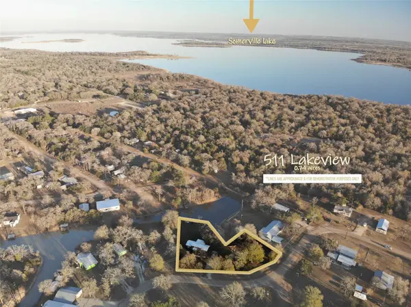 515 Lakeview LN, Somerville, TX 77879