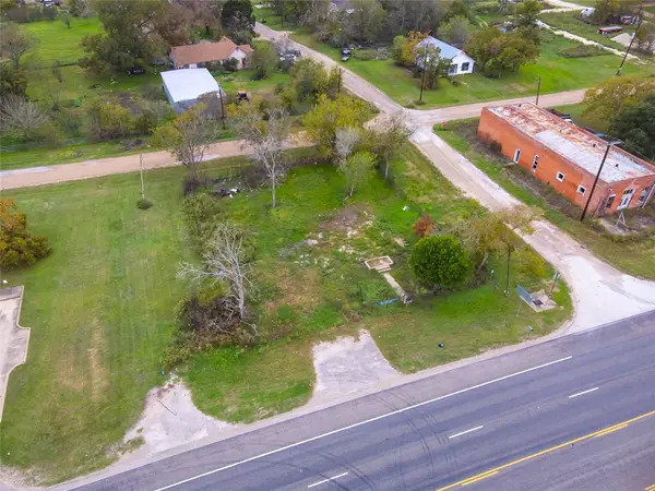 13988 State Highway 36 S, Somerville, TX 77879