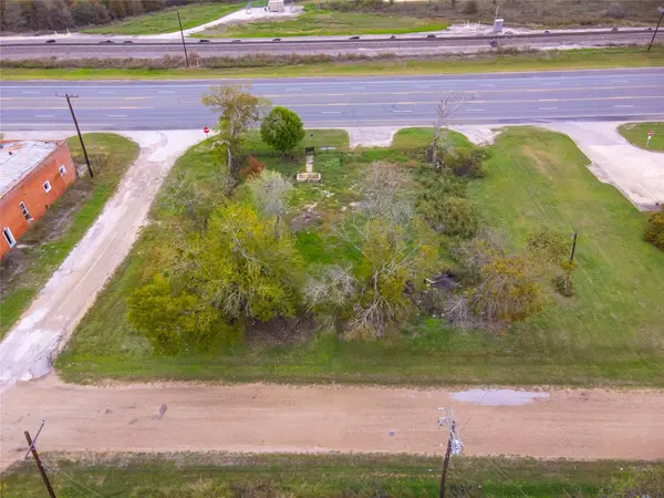 13988 State Highway 36 S, Somerville, TX 77879