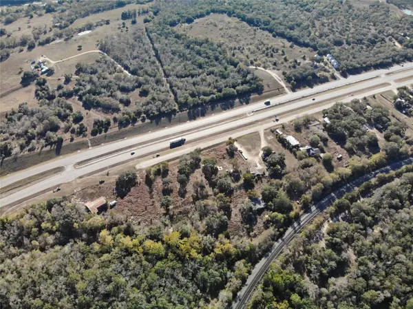 2909 71 HWY E, La Grange, TX 78495