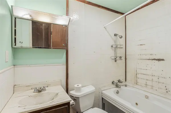 103 Leaning Oaks ST, Somerville, TX 77879