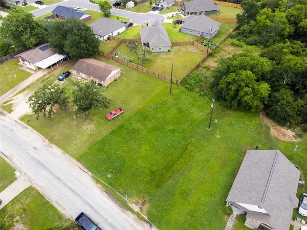 401 W Kleb ST, Caldwell, TX 77836
