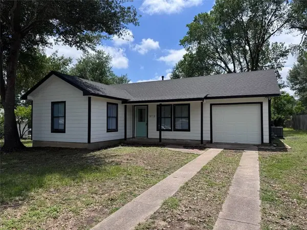 313 Mary ST, Rockdale, TX 76567