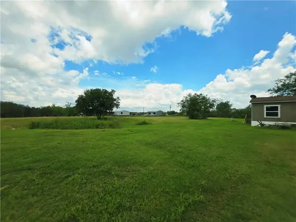220 County Road 145, Caldwell, TX 77836
