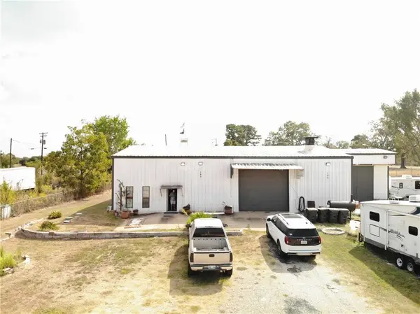 185 County Road 107, Caldwell, TX 77836