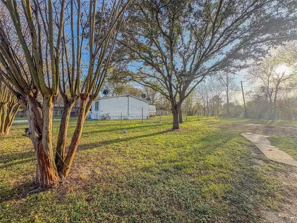 907 Westview CIR, Caldwell, TX 77836