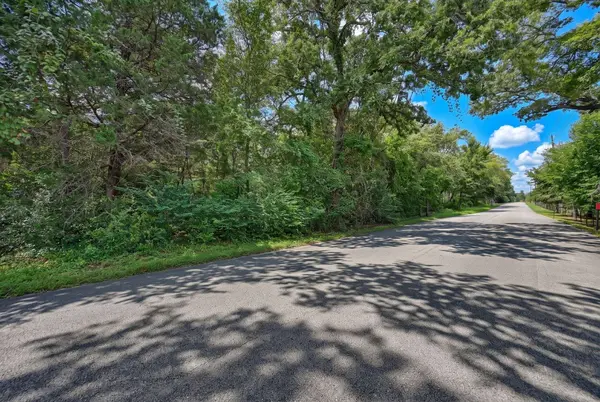 343 Country Club DR, Caldwell, TX 77836