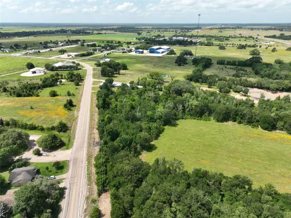 9436 Fm 2155, Snook, TX 77879