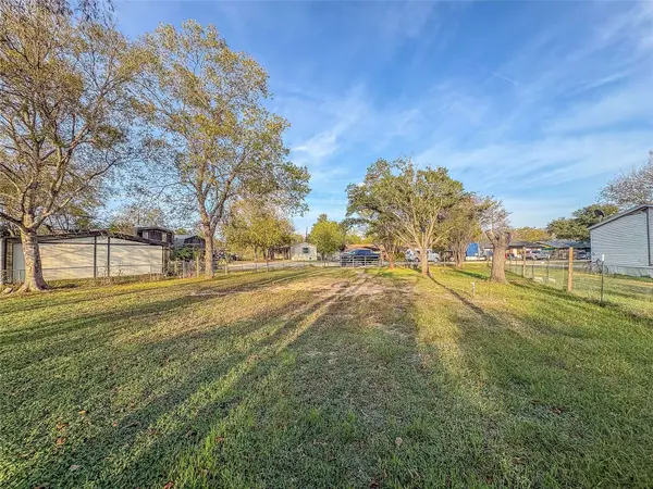 907 Westview CIR, Caldwell, TX 77836