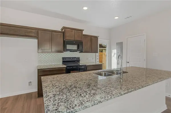 601 W 24th ST, Bryan, TX 77803